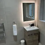 Super Location Private 1 Kwatera prywatna *